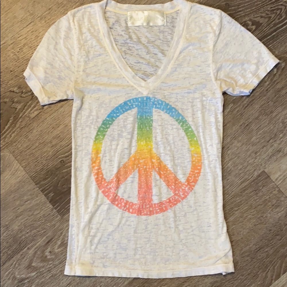 V neck Peace sign t-shirt S